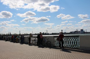 набережная пруд