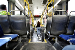 metro-bus-2825217_640