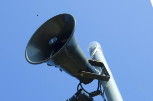 Free picture (Cover. Speaker.) from https://new.torange.biz/fx/cover-speaker-17629