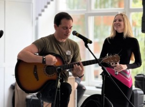 qs3l63juu93ar21neijkz4nskfx3u12m.jpg_765x560 (1)